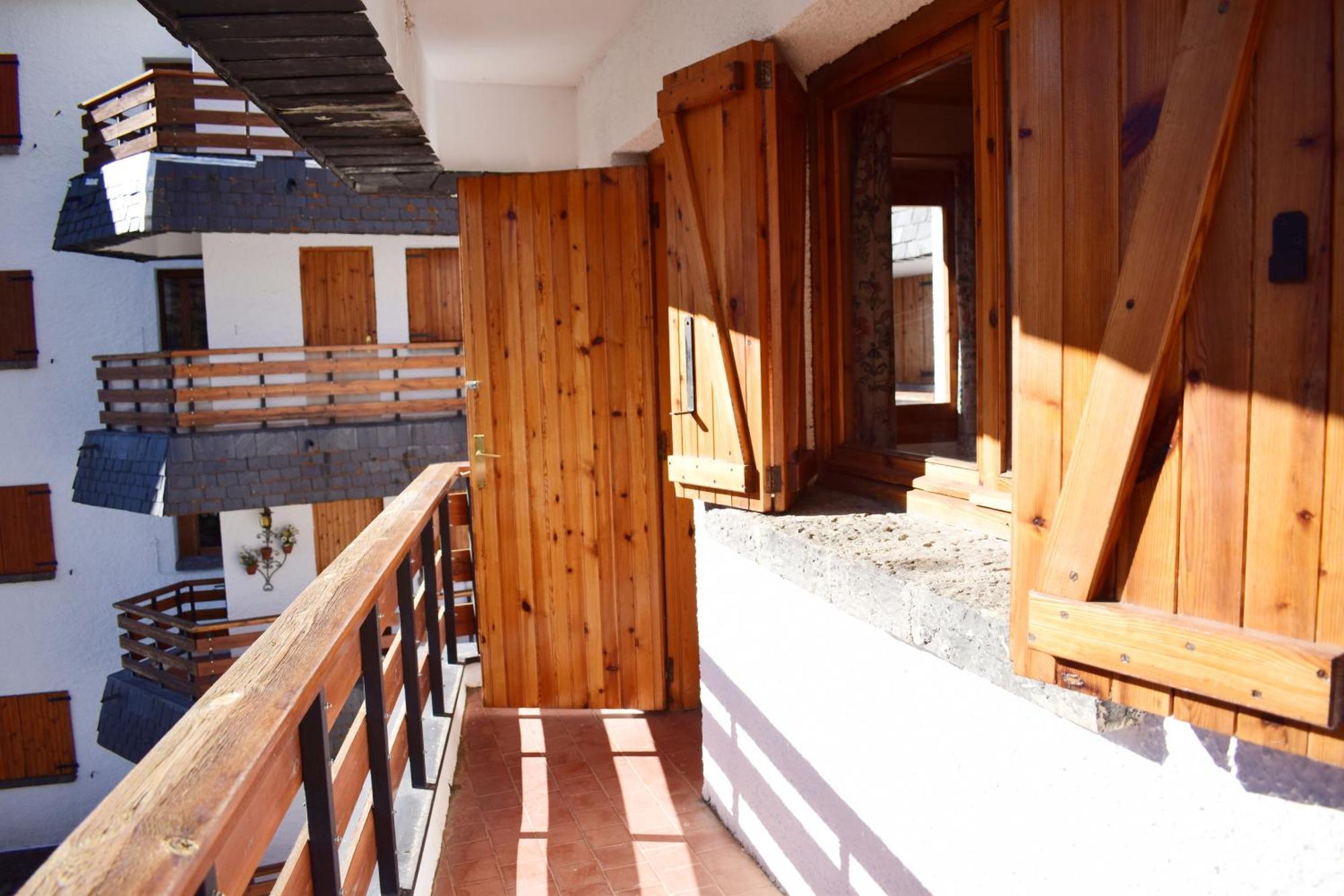 Saliecho Acogedor Apartamento Jardin Y Piscina Sallent de Gállego מראה חיצוני תמונה